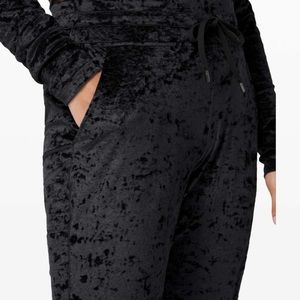 lululemon Ready to Crush Joggers and Crew Sweatshirt